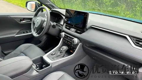 一款价格更高的丰田混合动力车销量将超过普锐斯双子星-3