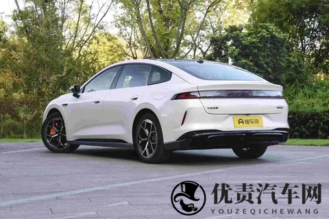 10万买智能车？激光雷达+冰箱同框，长安这波操作让人看不懂-2