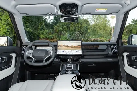 15万级三电机真四驱加持!捷途山海T1方盒子全场景真实体验-2