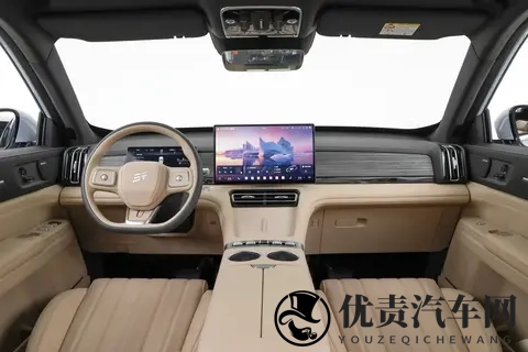 2025款捷途山海L7 PLUS：旅行小房车，家用出行的新选择-1