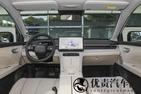 广汽又有新车预售，纯电_增程可选，轴距2775mm，入门不到12万-1