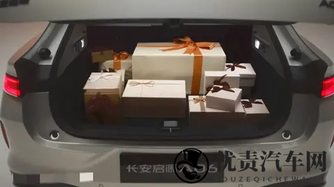 北京奔驰总裁段建军说：奔驰不是“杂牌电车”！你信吗？-1