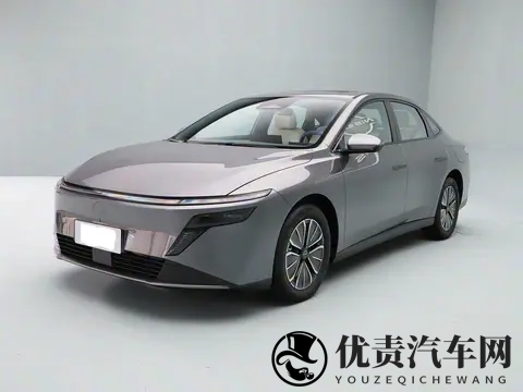 日产插混中型车开启预售！轿跑运动外观，配四轮独悬，续航180Km-2