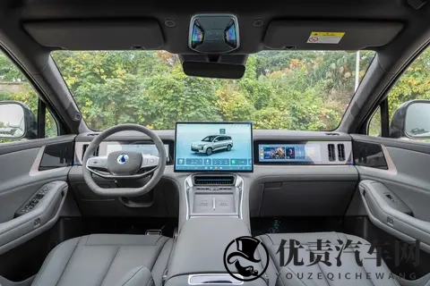 腾势 N8L DM这款车怎么样？-2