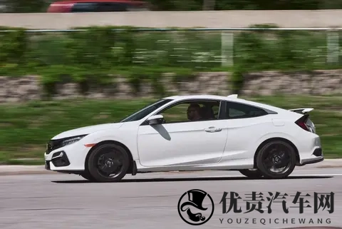 盘点 80 年代和 90 年代的 10 款经典掀背车-1