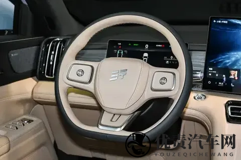 奶爸选车标准变了！空间大、座椅舒服，这台SUV带娃出行太省事-1