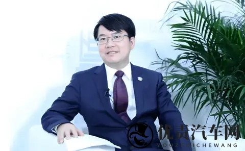 新总裁,李名才!-1