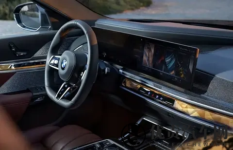 2026款7系动力不变卖91万！竞品降价，它凭啥这么刚-1