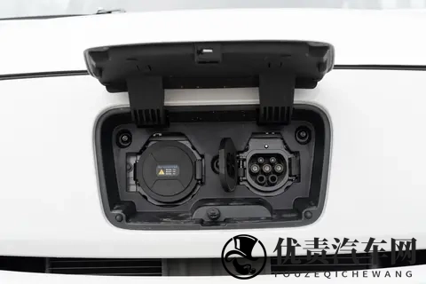 4万级的微型纯电车 还是五门布局 + 403km 续航 你看好吗?-3