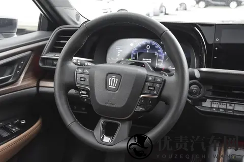 量产赛车？纵横G700环塔版限时焕新3349万起上市-1