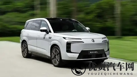 高性能大六座,腾势N8L是奶爸更是卷王-1