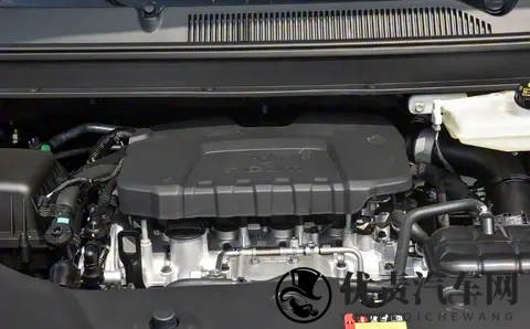 7万出头还带电动侧滑门，五菱全新MPV售价公布，最大续航1100公里-2