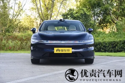 12万买C级车空间,62秒破百,续航630km,网友:这台车太香了吧-1