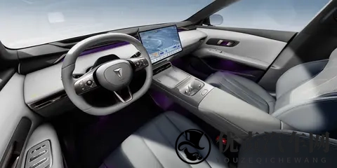 13 万级技术轿跑，磁流变悬架+3nm 芯片，全系标配激光雷达-3