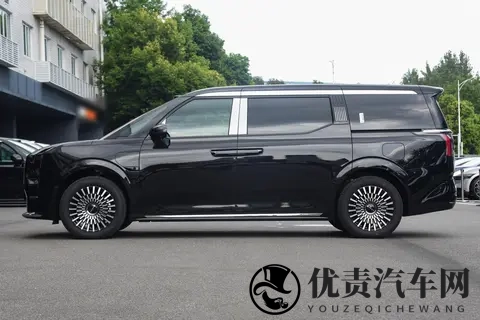 极氪009限时优惠：四六七座，座座皆豪华，给家人的双11礼物！-3