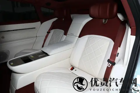 不吹不黑！阿维塔12皇家剧院版：四激光雷达 + 华为ADS，诚意如何？-3