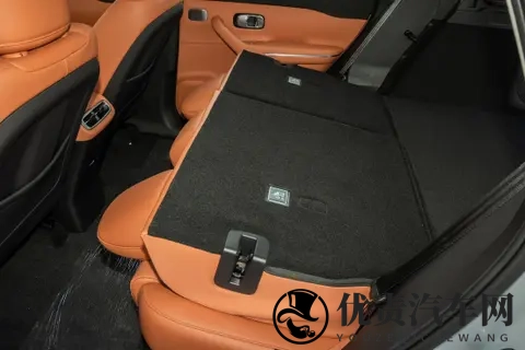 开30天零跑C10真实体验：13万家用SUV的“缺点”真不用在意吗？-1