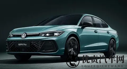 26款帕萨特上市！降价增配，豪华感明显升级，搭载高阶智驾！-3