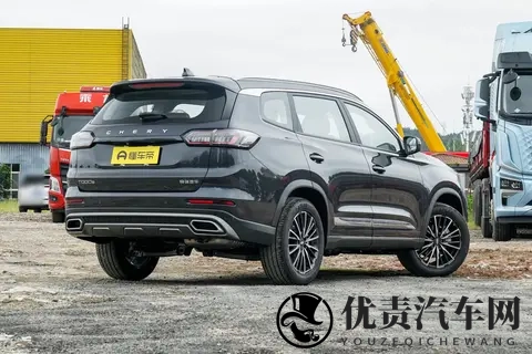 全新奇瑞瑞虎8上市，全系配16T+7速湿式双离合，限时929万起售-3