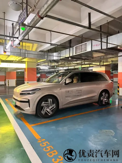 纯电大三排真能装下全家梦想？乐道L90上市86天交付破3万-1