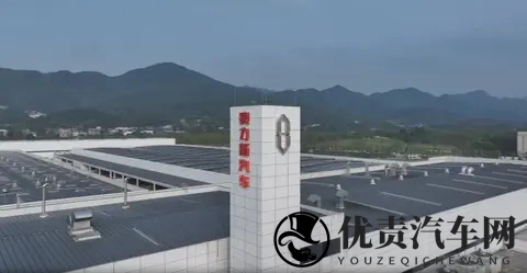 赛力斯港股敲钟前的“绿鞋5秒救场戏”-2