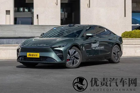 15万的C级车怎么选？激光雷达+续航1645km，星纪元ES可以一战！-3