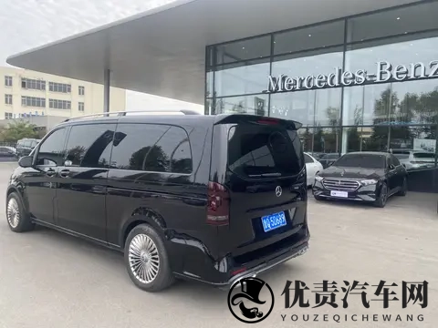 20多万拿下奔驰威霆,宜商宜家,享受舒适出行-3