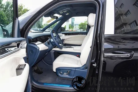 别只当它是商务车！极氪009超5成是家用，1-9月交付3万台-1