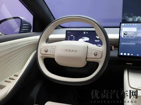 日系车开窍了？279L油耗+68秒破百，家用中型轿车预售1099万起-1