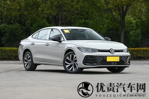 帕萨特B9和迈腾怎么选？哪款更值得入手？-1