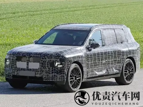 全新宝马X7要来了！外形换装“墨镜脸”，能比现款更好卖？-1