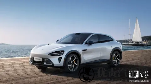 雷军：小米YU7获得2025国际压铸大赛最高级奖项“最佳结构奖”-1