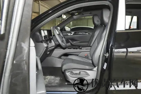 二手车市场寒冬：保值神话破灭，新能源成重灾区-1