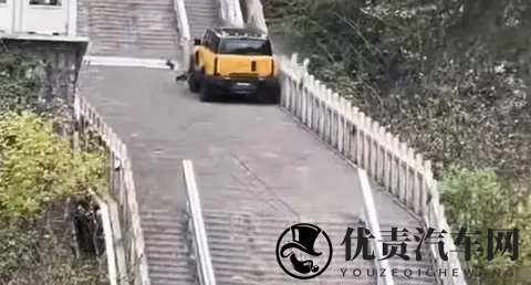 奇瑞汽车天门山测试撞断护栏！就选址引发担忧及细节疏漏致歉-1