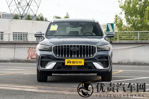 沃尔沃同平台，降13万后更值？实测感受-3