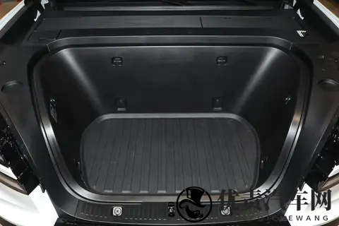 家庭出行优解？乐道L90如何凭实力成为绕不开的选择-2