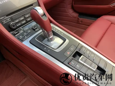 比亚迪广州展双杰作:汉唐升级,实力大秀-1