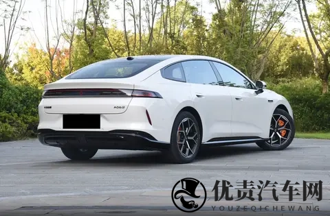 启源A06丨1099万元起，续航够用+快补能，市区代步新选择？-3