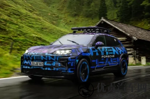 保时捷卡宴电动版首发在即,1000马力性能支持16分钟快充-1