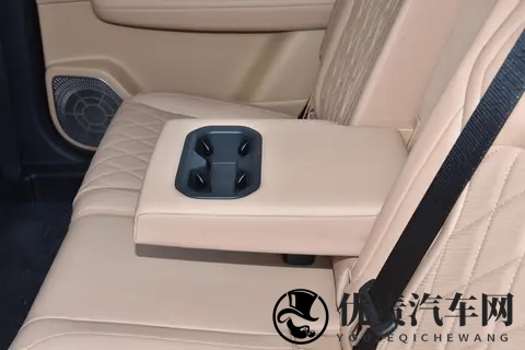 1398万起,四驱+230km纯电续航,蓝电E5 PLUS还送轮上三室一厅-1