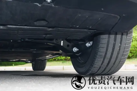 家用SUV可以试试这款乐道 L90，大五座和大三排都有-3